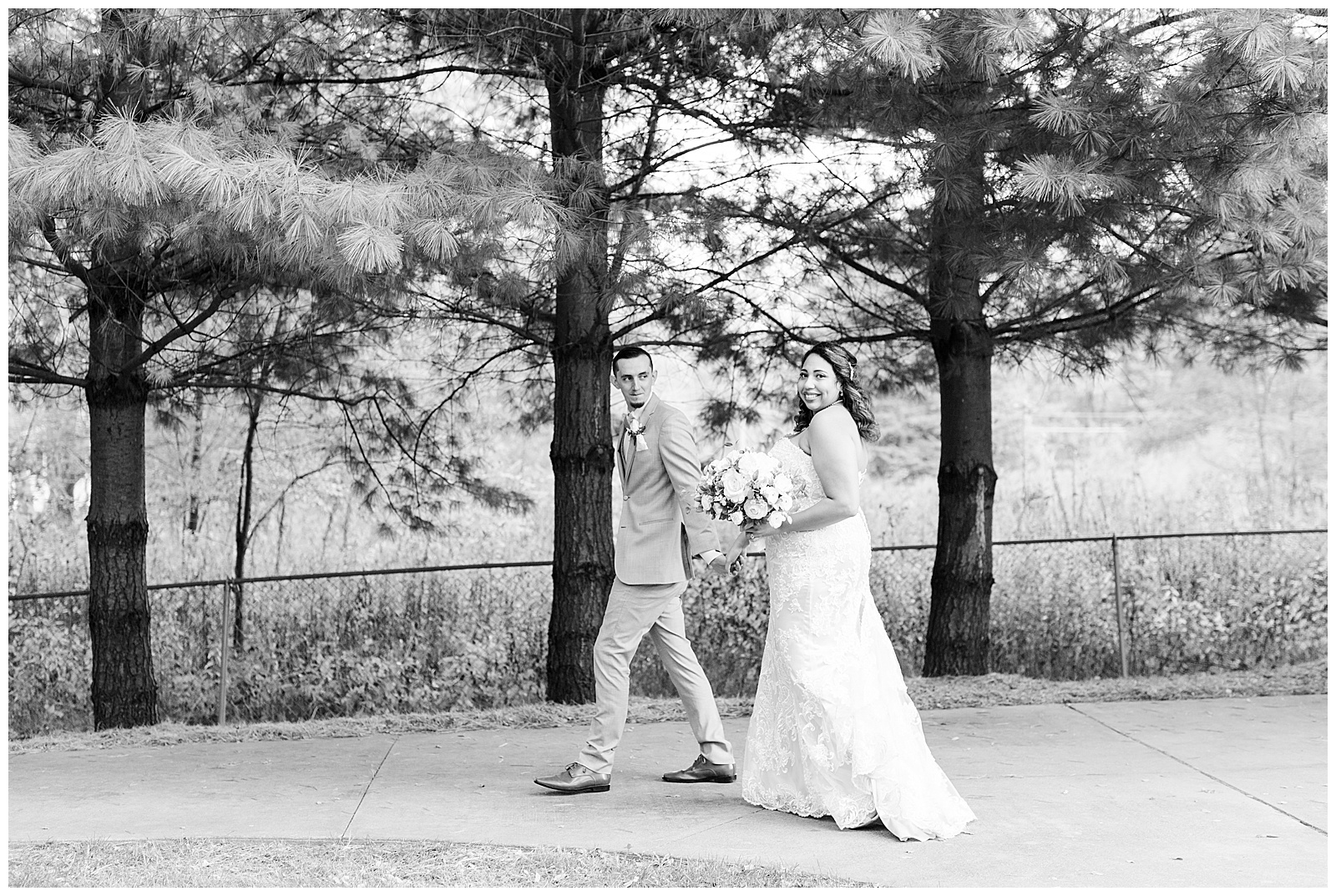 Cedar Rapids Iowa Wedding | Iowa City Weddng Photographers | Megan Snitker Photography_0092.jpg