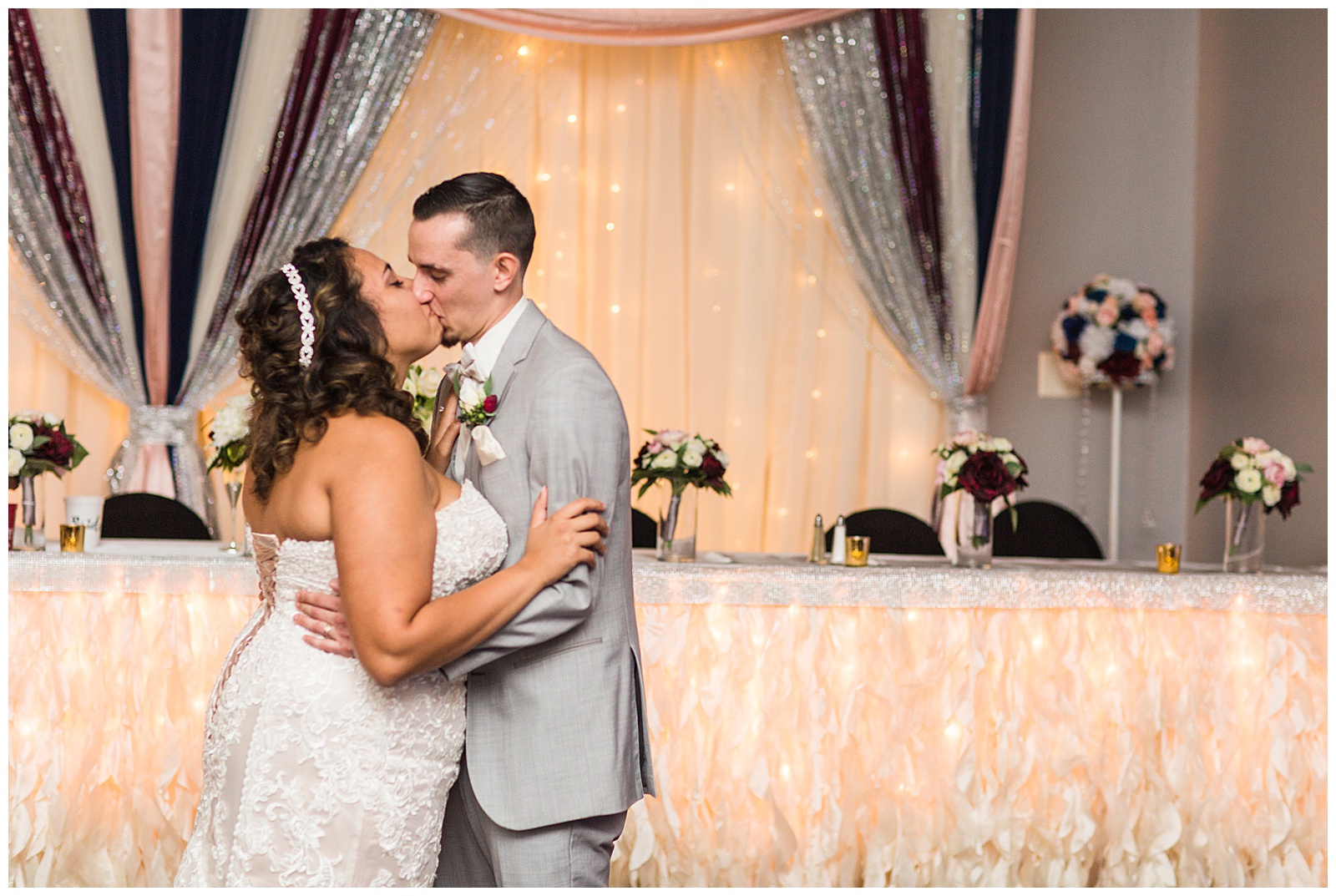 Cedar Rapids Iowa Wedding | Iowa City Weddng Photographers | Megan Snitker Photography_0100.jpg