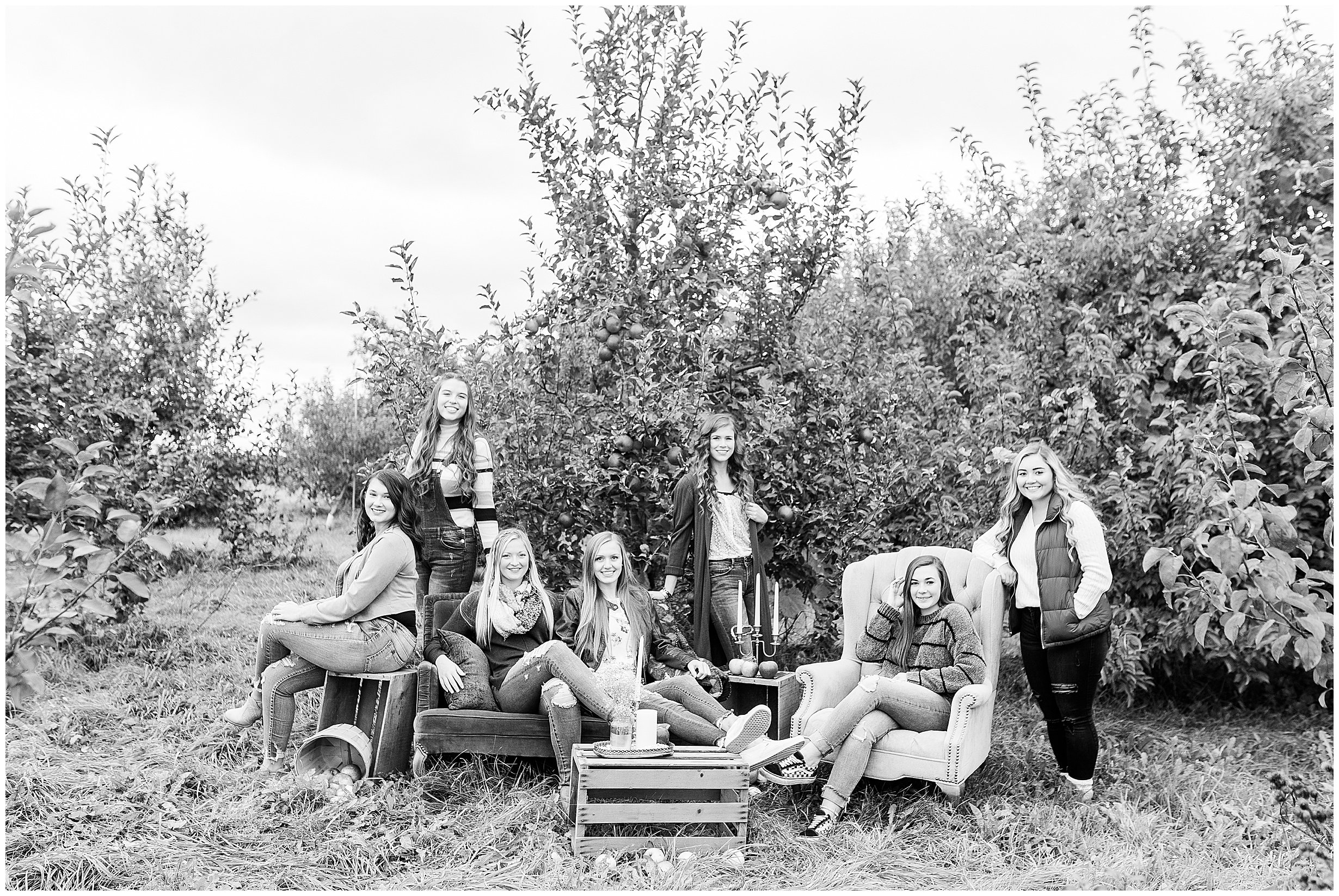Iowa City Photographers - Apple Orchard Styled Senior Session -Megan Snitker Photography_0049.jpg