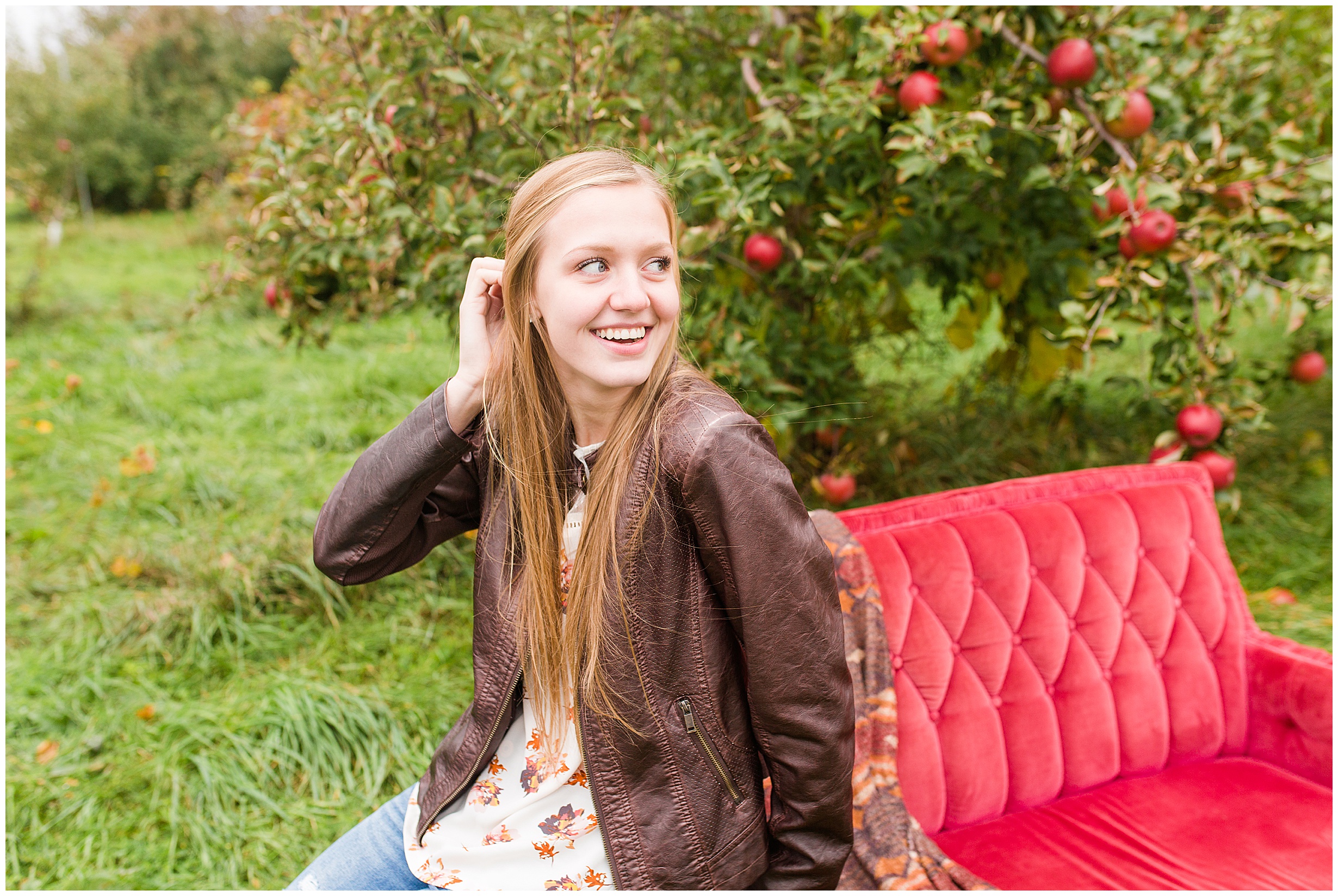 Iowa City Photographers - Apple Orchard Styled Senior Session -Megan Snitker Photography_0055.jpg