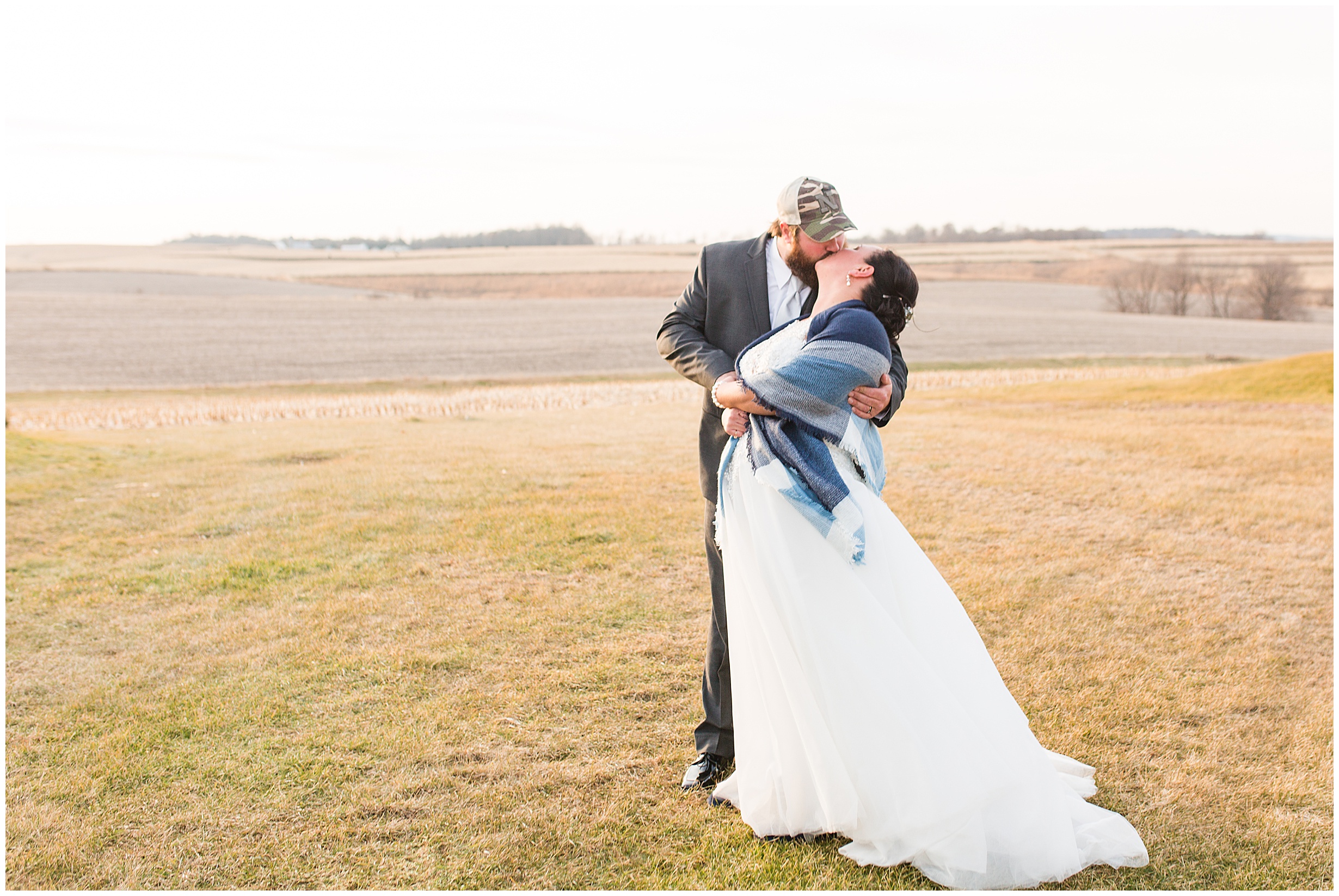 Iowa City Photographers - Decorah Wedding -Megan Snitker Photography_0163.jpg