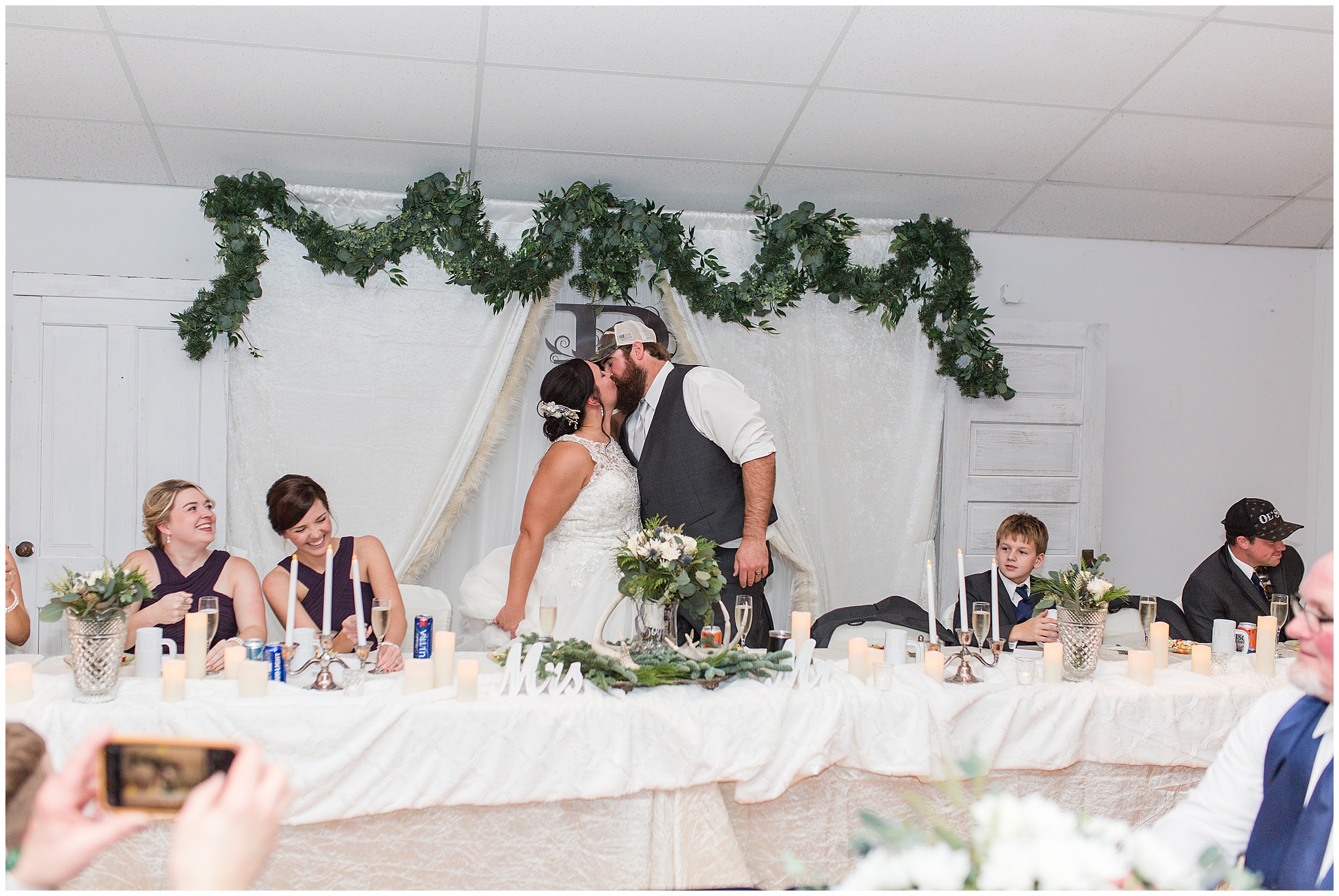 Iowa City Photographers - Decorah Wedding -Megan Snitker Photography_0183.jpg