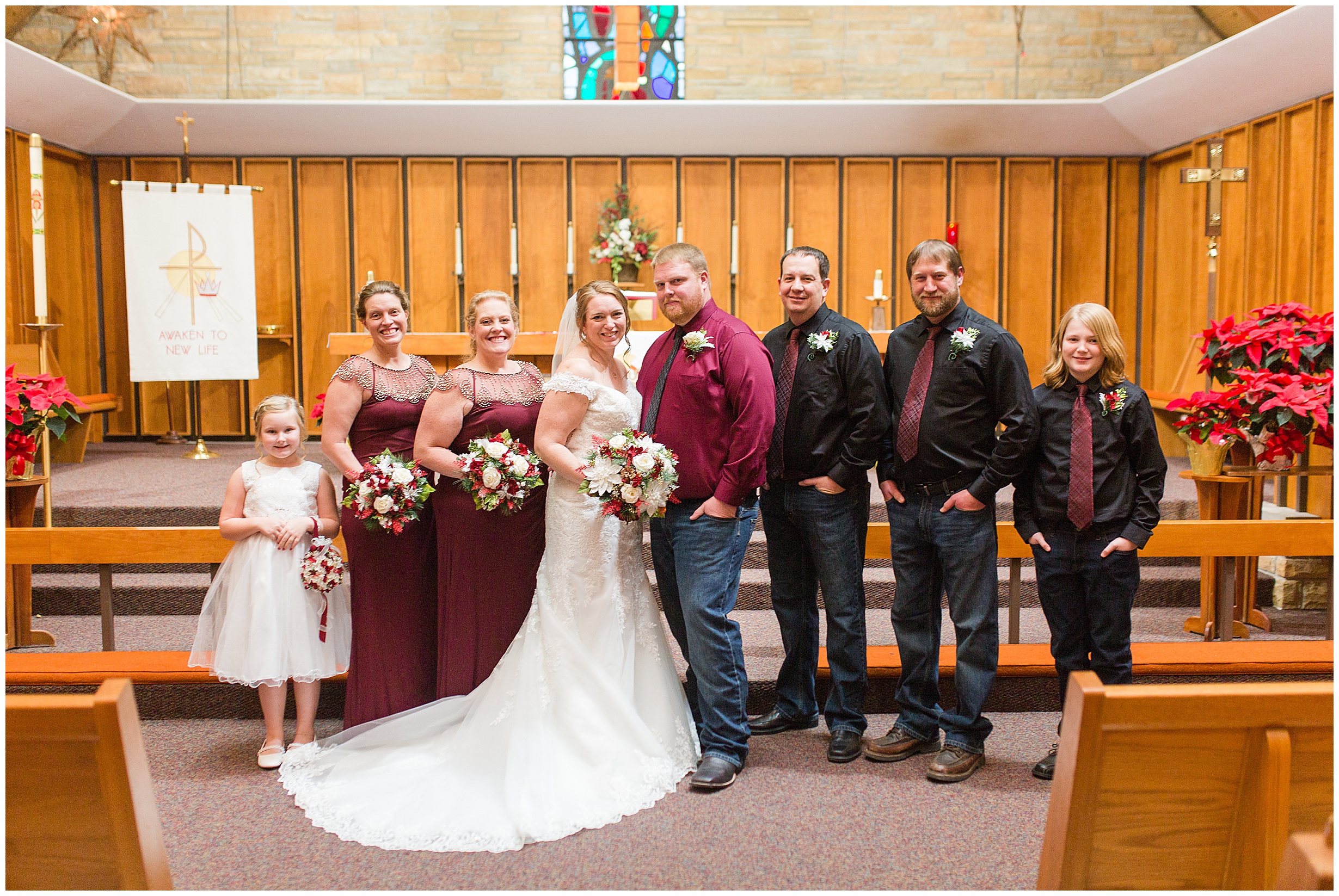 Iowa City Photographers - Iowa Winter Wedding -Megan Snitker Photography_0034.jpg