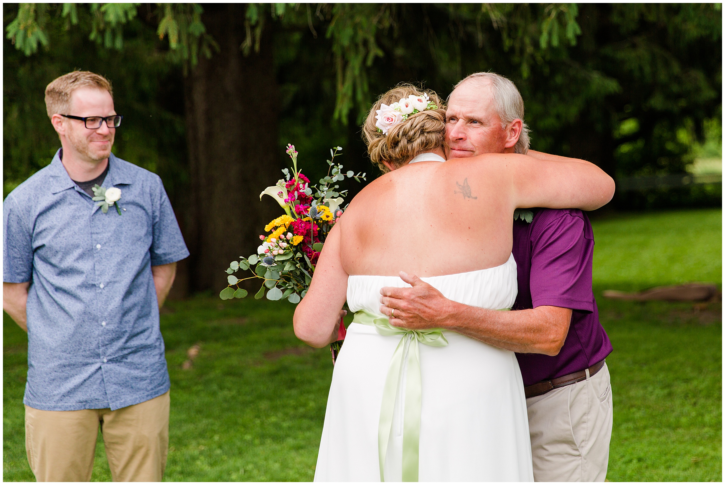 Intimate Country Wedding | Postville Iowa | Megan Snitker Photography_0041.jpg