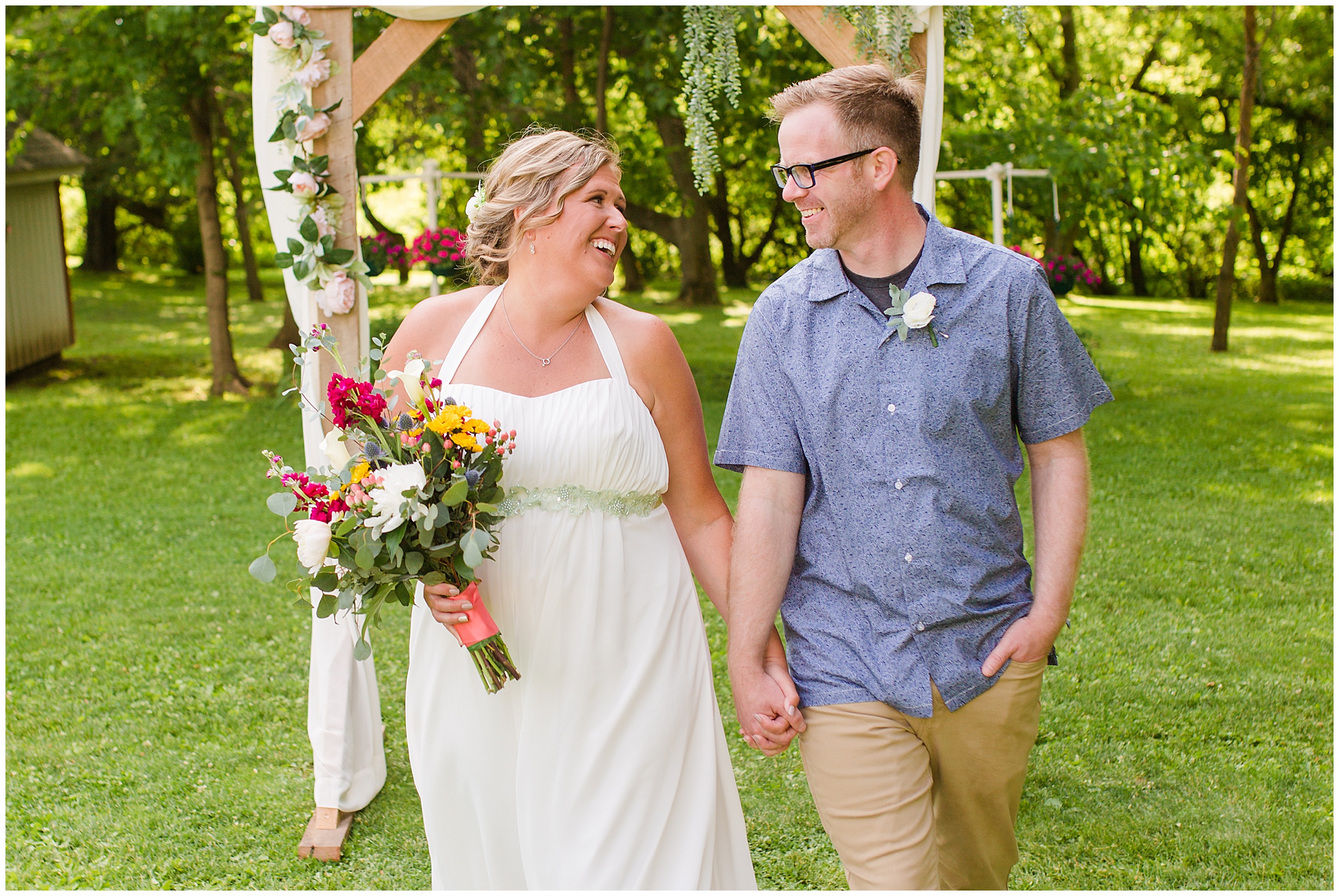 Intimate Country Wedding | Postville Iowa | Megan Snitker Photography_0055.jpg