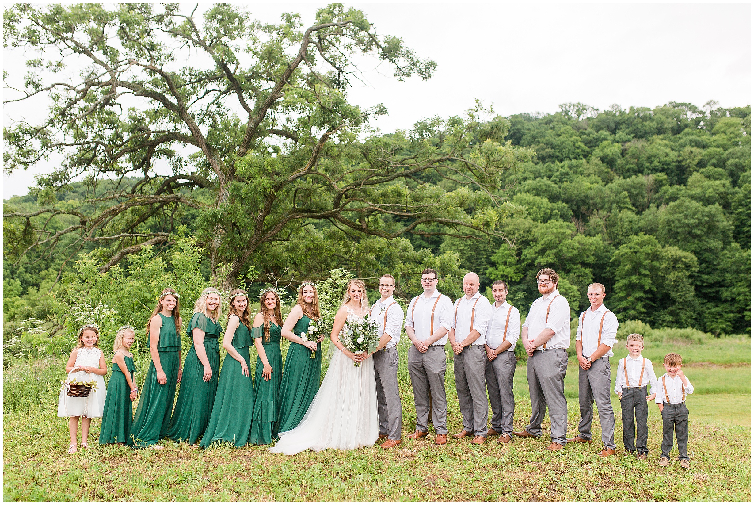 Rainy Iowa Wedding | McGregor Iowa | Megan Snitker Photography_0047.jpg