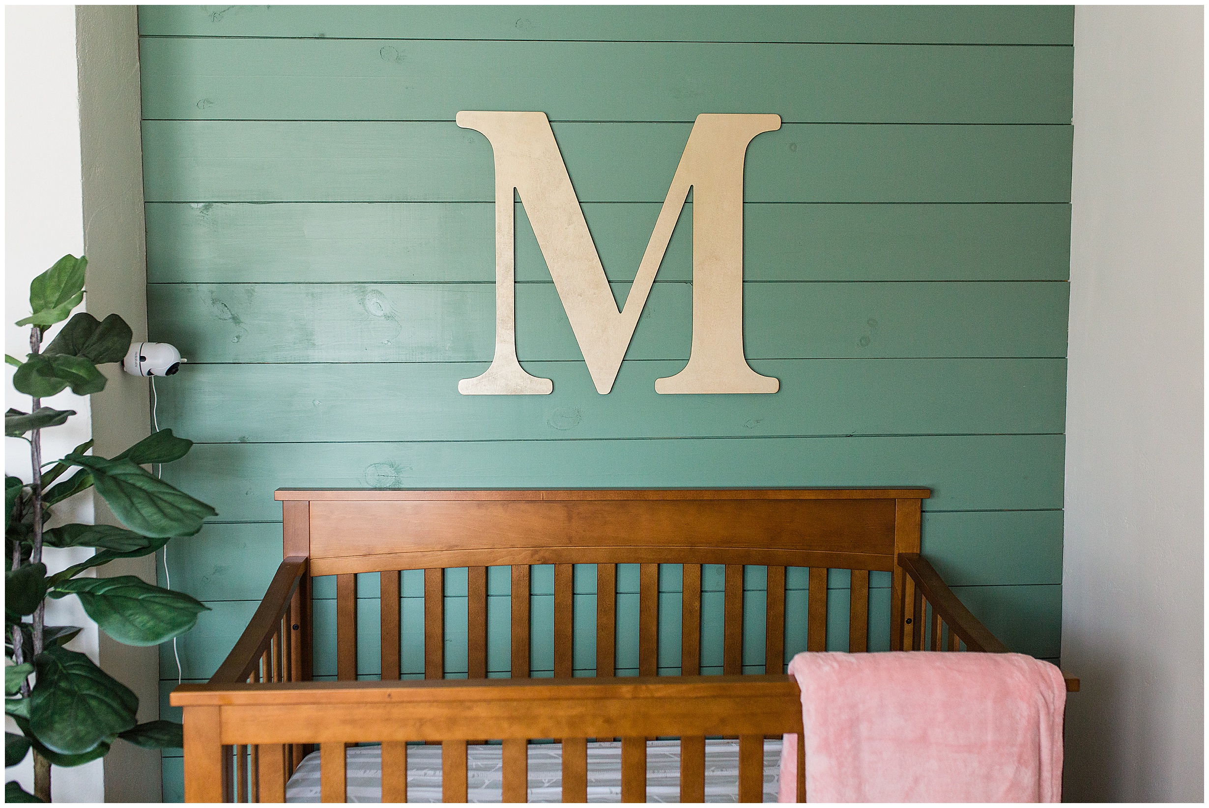 Nursery Reveal| Minimalist Girls Woodland Inspired Nursery| Megan Snitker Photography_0260.jpg