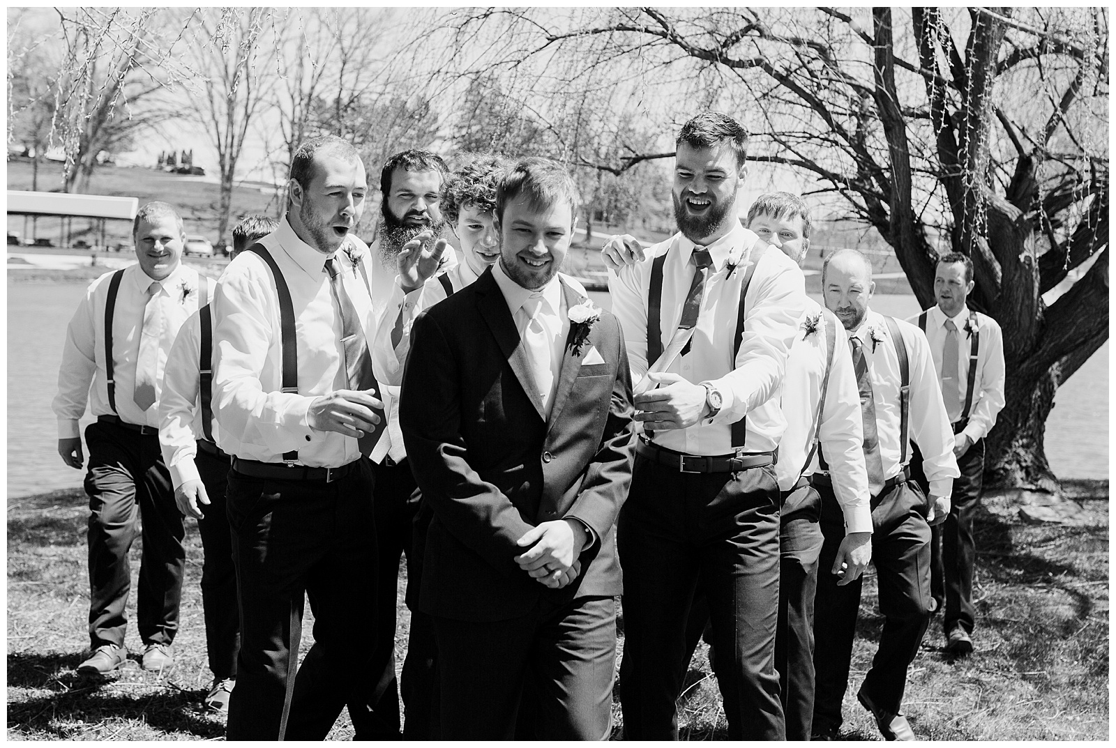 Waukon Iowa Spring Wedding-83_.jpg