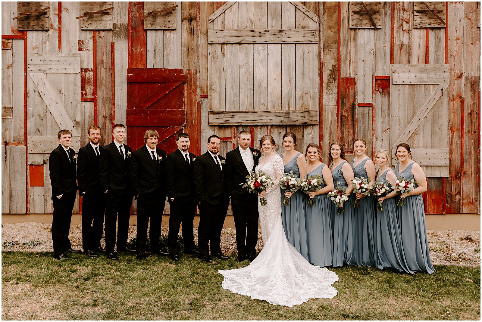Calmar Iowa Wedding-66_WEB.jpg