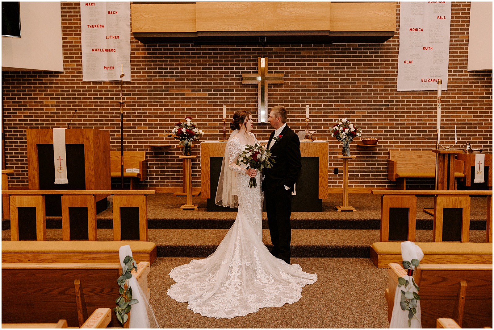 Calmar Iowa Wedding-78_WEB.jpg